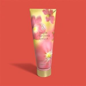 Bright Mariposa Apricot Body Lotion